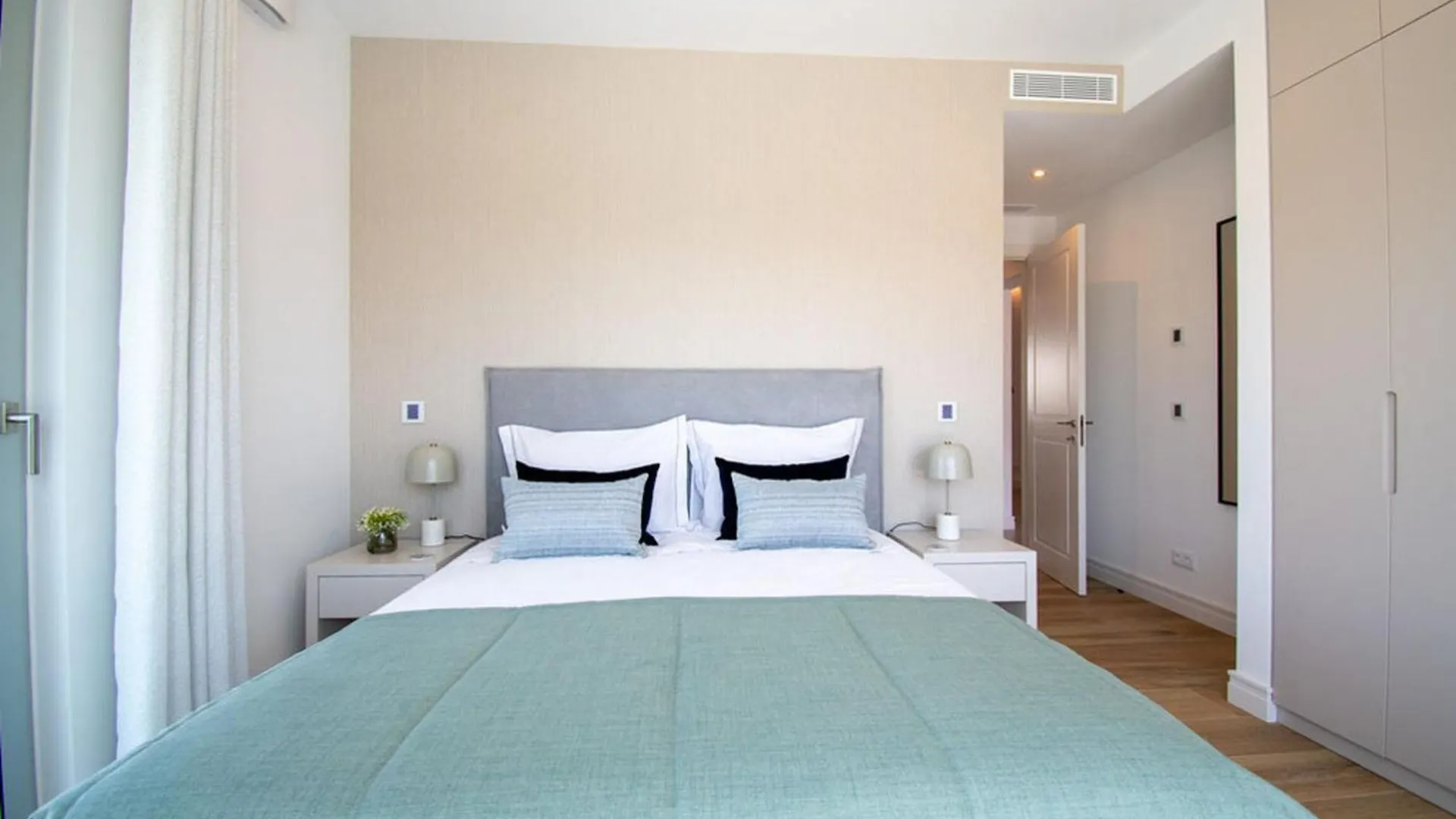 Casa Da Lua - Luxury 4-Bedroom Villa With Pool Carvoeiro